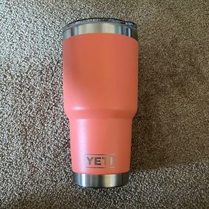Yeti 30oz tumbler with magnet slide lid
